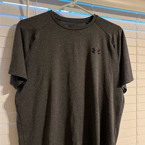 Under Armor T-Shirt
